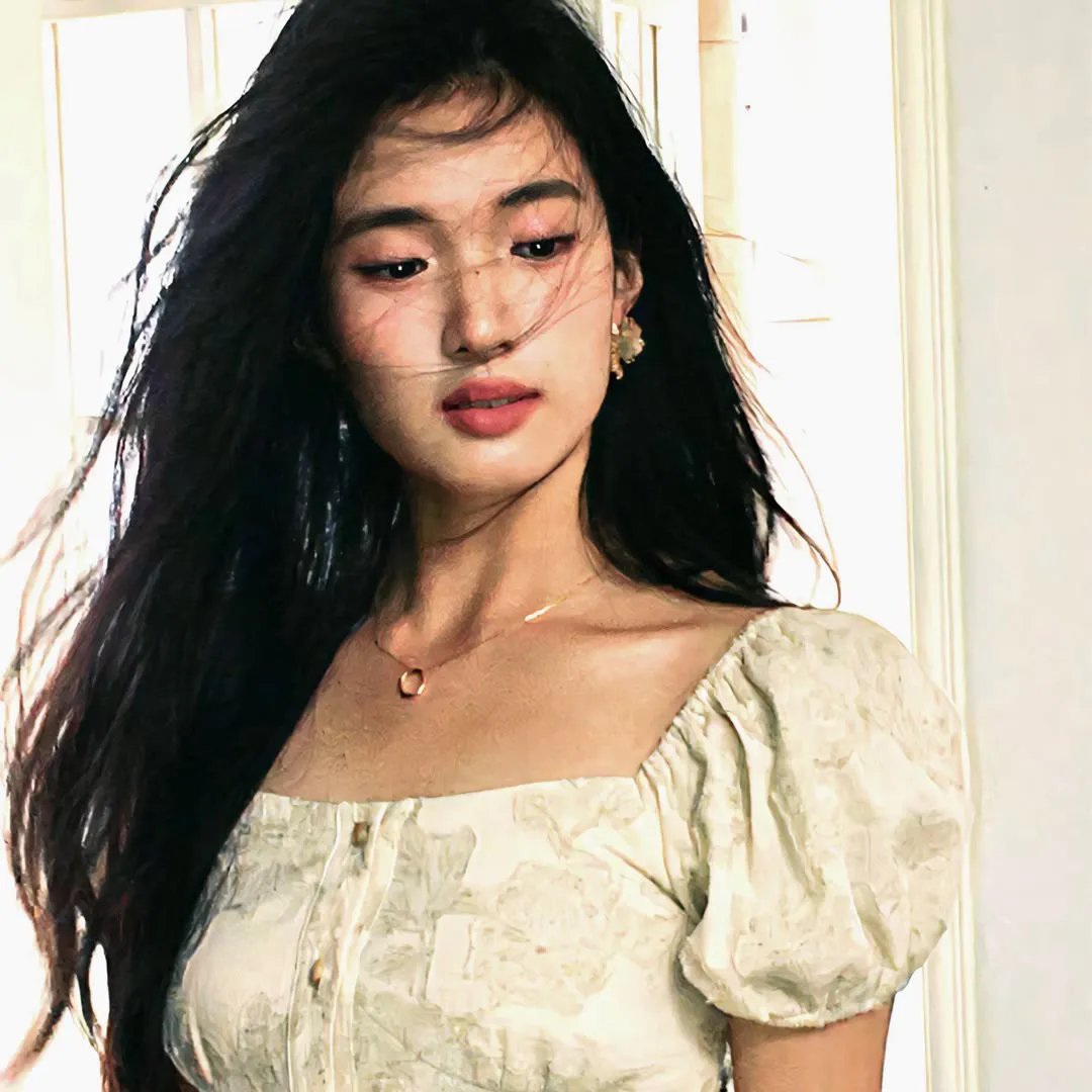 为黛茜小姐开车